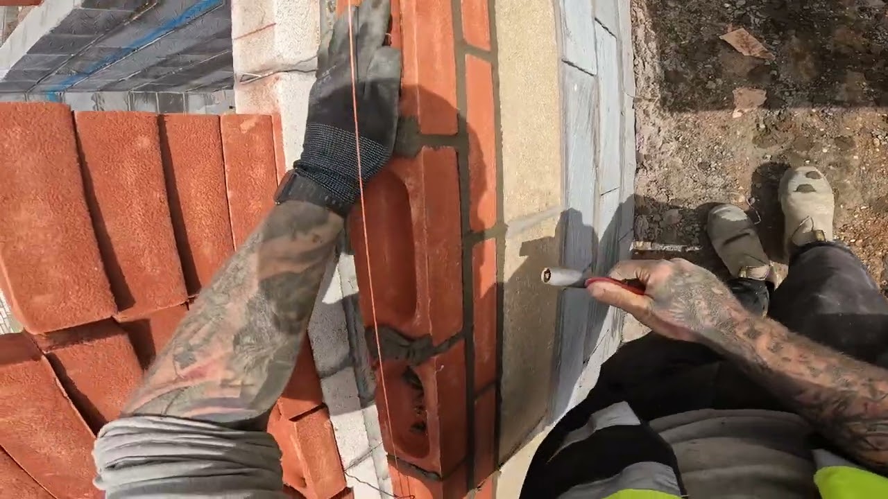 Dry bricks = Quality Brickwork!