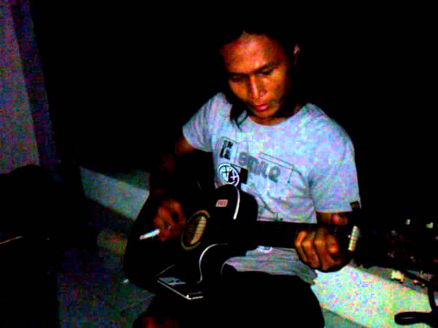 gitar cover demi waktu (dedi) class=