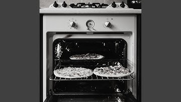 Pulsating Music for Dinner Party