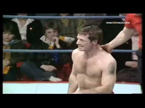 Johnny Saint v Steve Grey