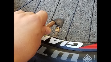 How to use a presta valve Adapter