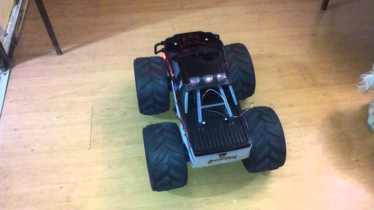 snake bite rc monster truck