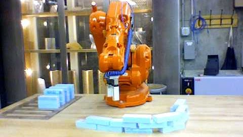 Robot Stacking Blocks
