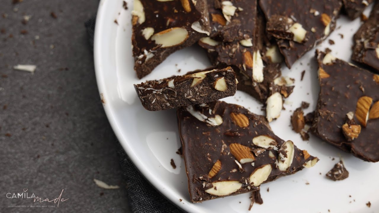 How to Make Keto Chocolate Bar In 5 Minutes!