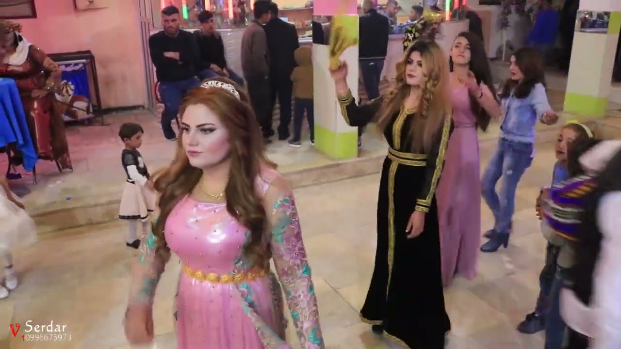 حفلات كرد روج افا كوباني أهالي قرية تل غزال زفاف العروسين ديار و زينب اقيم الحفل في صالة نيروز رقم 5