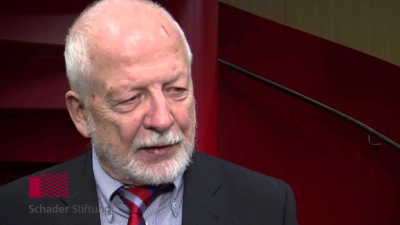 Prof.  Dr.  Dr.  h.c  mult.  Fritz W.  Scharpf