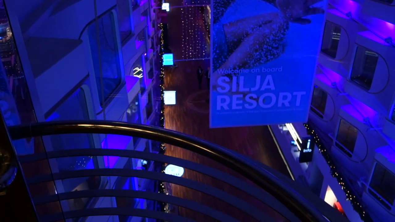 MODERNIZED!!! 1990 MacGREGOR Navire Traction Elevators @ Cruiseferry M/S Silja Serenade.