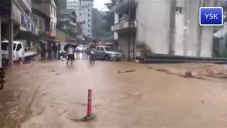 Ri̇zede Dere Taşti Her Yer Sel Oldu