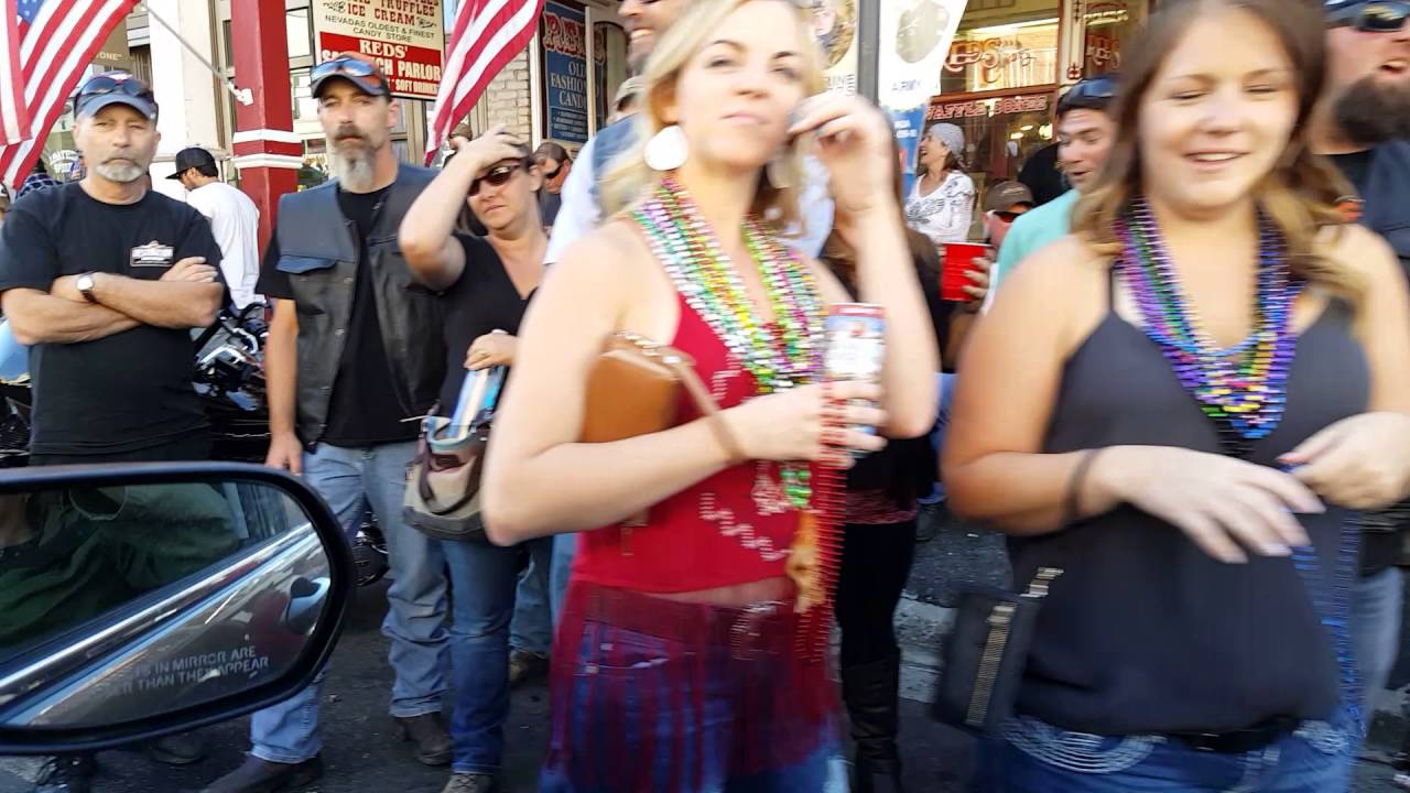 Street Vibrations Virginia City 2016 Unintentionally! YouTube