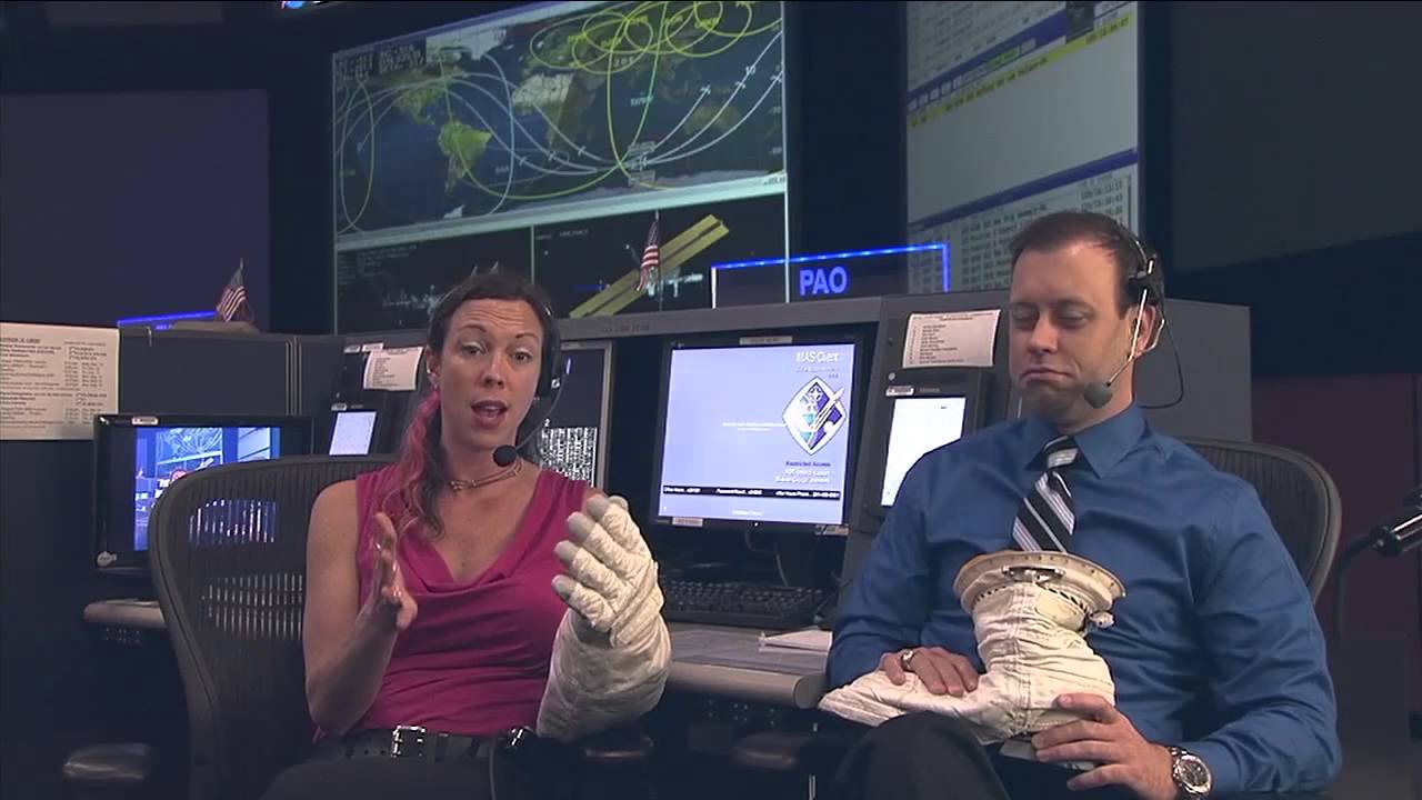 mercury letra NASA ISS Flight Controller Talks Space with Students