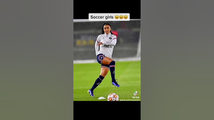 Soccer girls 😩😩😩