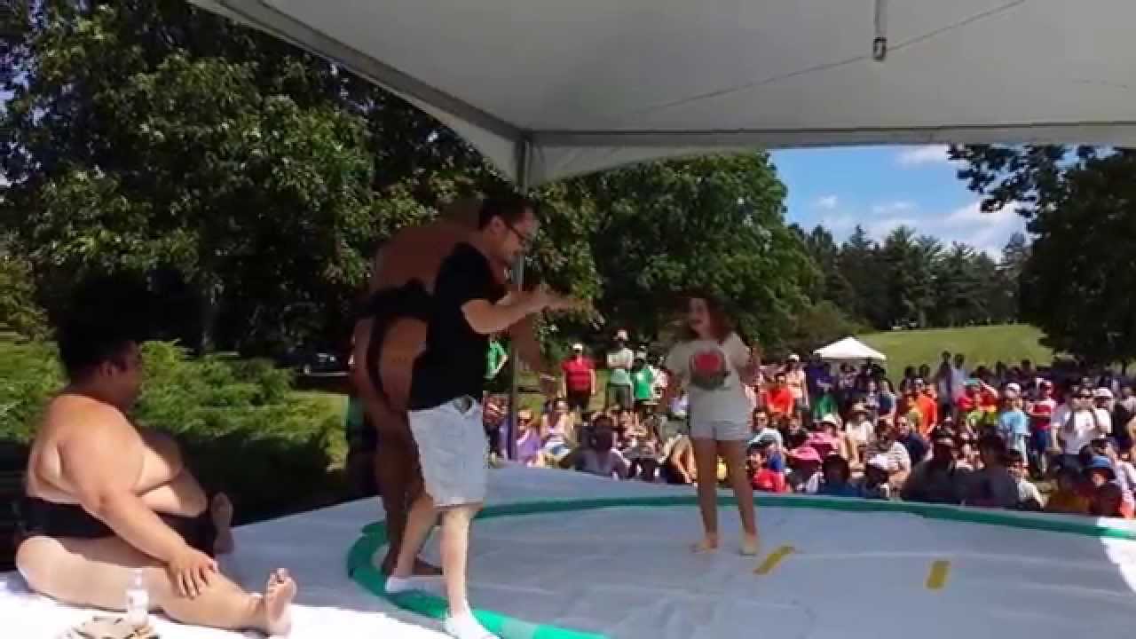 Byamba Ellie and the sumo wrestler, Byamba - YouTube