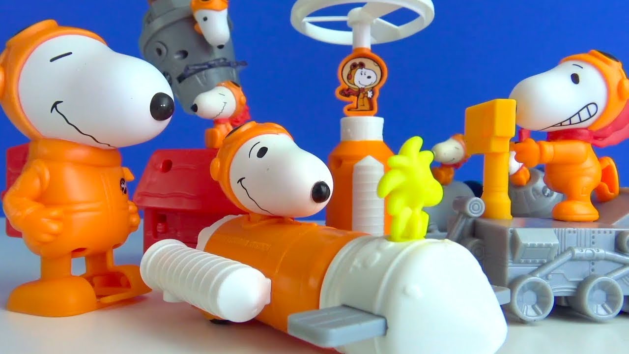 Mcdonalds Happy Meal Kinder Menu Kinderspielzeuge Snoopy Spielzeuge Nasa Raumschiff Spielzeuge Youtube