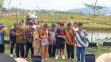 Jogjakarta Temui Kades Hoho Di Wisata Purwasaba