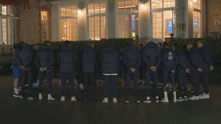 Attentats du 13-Novembre: les Bleus observent une minute de silence | AFP Images