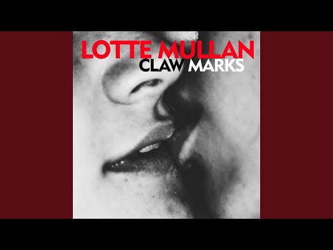 在 YouTube 上观看 I Hope It Breaks Your Heart 在 YouTube 上观看 I Hope It Breaks Your Heart