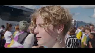 People In Description Irl