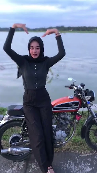 serba serbi (c2cb) cewek-cewek cb😆😍💕💕 #cbcantik #cbglowing #cbgemoy #zonacb #cbnyeni #cbrepost