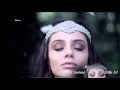 Miniature de la vidéo de la chanson All She Is (Ella Es)
