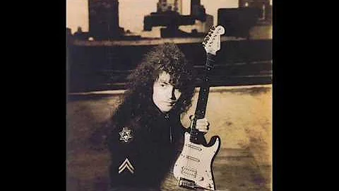 In The Healing Garden - Vinnie Moore - The Maze