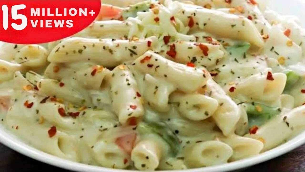 White Sauce Pasta Recipe | यकीन मानिए, मुँह में पानी आजाए ऐसी क्रीमी वाइट सॉस पास्ता की रेसिपी देखकर