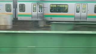 JR東日本 東京 東海道線 E231系並走 山手線車内より