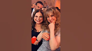 في حفل زفاف حفيدتها طلت علينا الفنانه الاستعراضية نيللي 