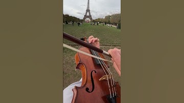 Thumbnail of La Foule In PARIS ❤️
