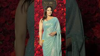 #spongebob kajol 🥰 and 🥰 shah rukh Khan 😍 looking gorgeous 😍 together on event 4k entry video