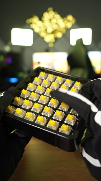 Keep it smooth and silent with the Razer Yellow Mechanical Switches on the Razer BlackWidow V4 75%