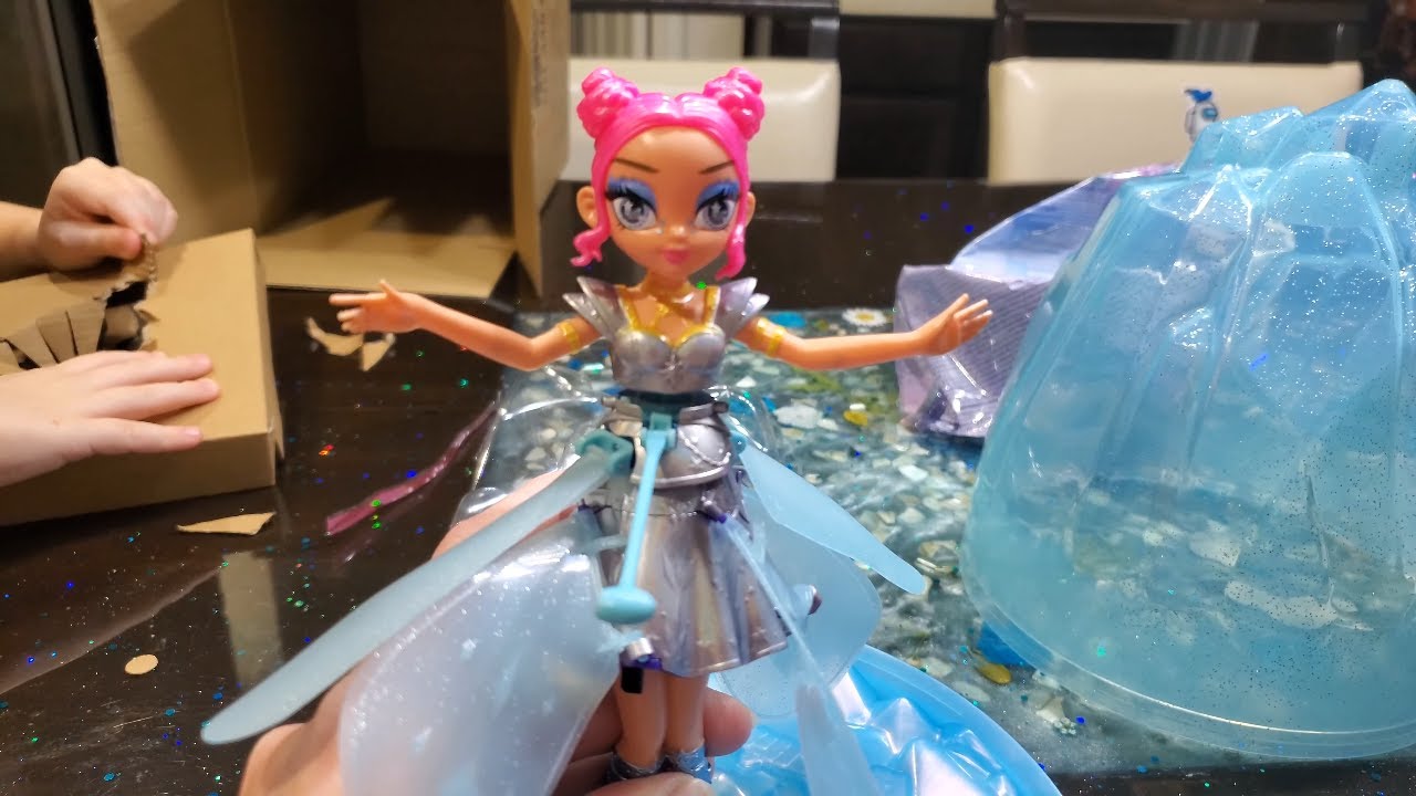 Hatchimals Pixies Crystal Flyers Starlight Idol Magical Flying Pixie, girl  Toy, 778988372081