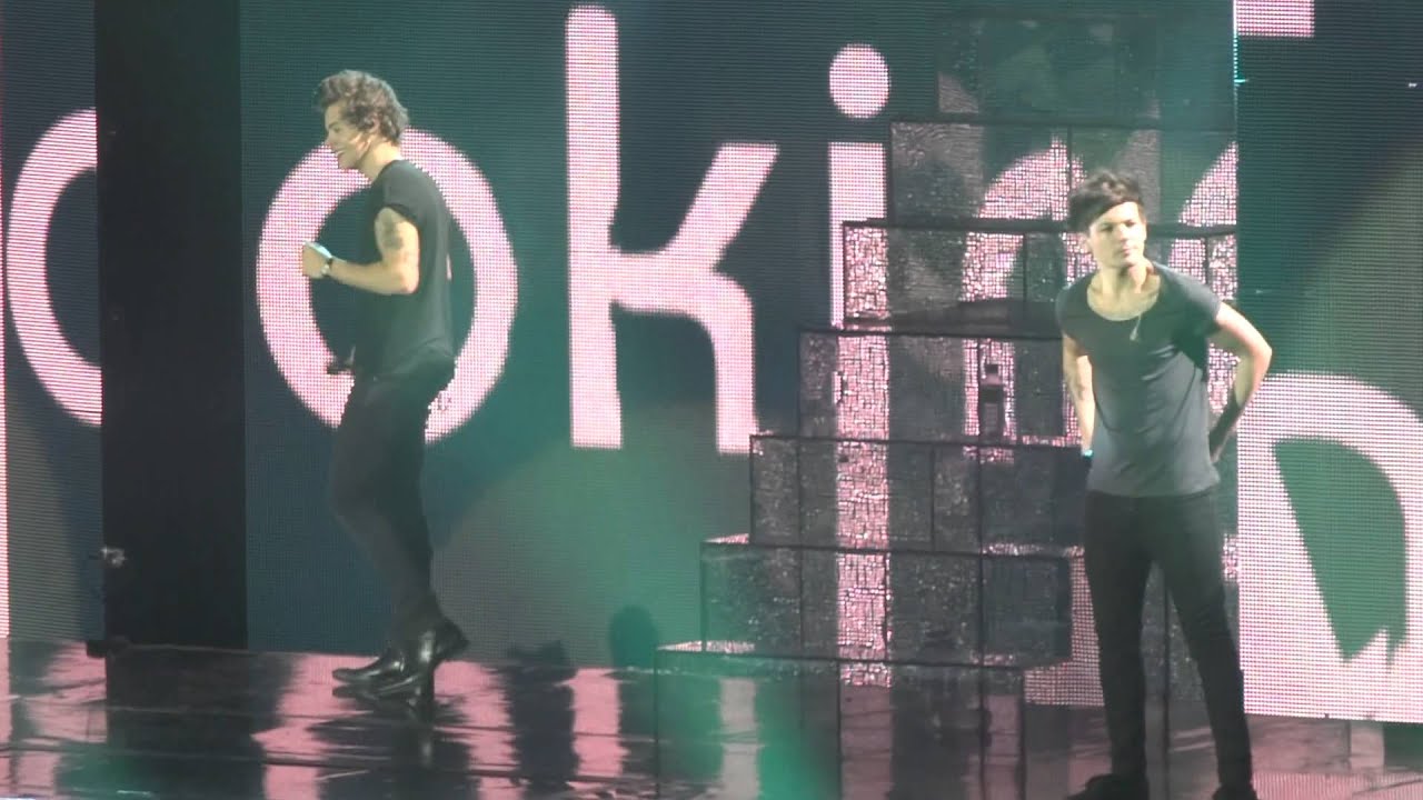 One Direction -  One Thing - Hamburg, 12.05.2013