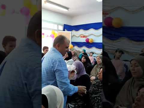 باقة ورد نهديها للأستاذين الأستاذ الصديق نصر سعدة والأستاذ ممدوح هندام