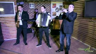 Video thumbnail of "Formatie nunta Iasi-DIVERS BAND-  Hora nunta  0748-91.22.53 (Bacau,Focsani,Brasov,Buc)"