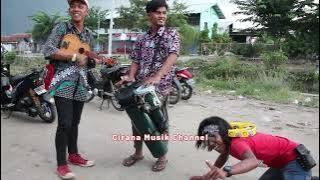 Gerimis melanda hati pengamen jalanan kocak