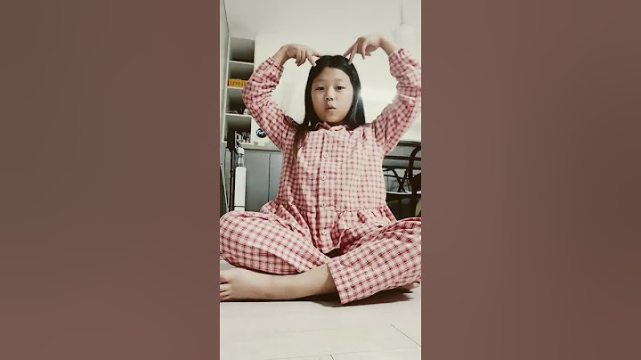 꽁꽁 얼어붙은 항강 위로 고양이다 걸어다닙니다 #chuu #츄
