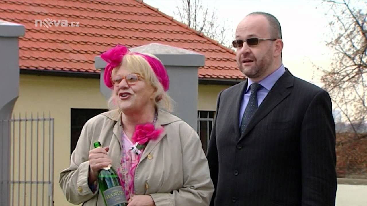 Svatba V Ordinaci V Ruzove Zahrade 2 Zdena Najde Stesti Uz 1 Brezna Style Ronald Mcdonald Mcdonald