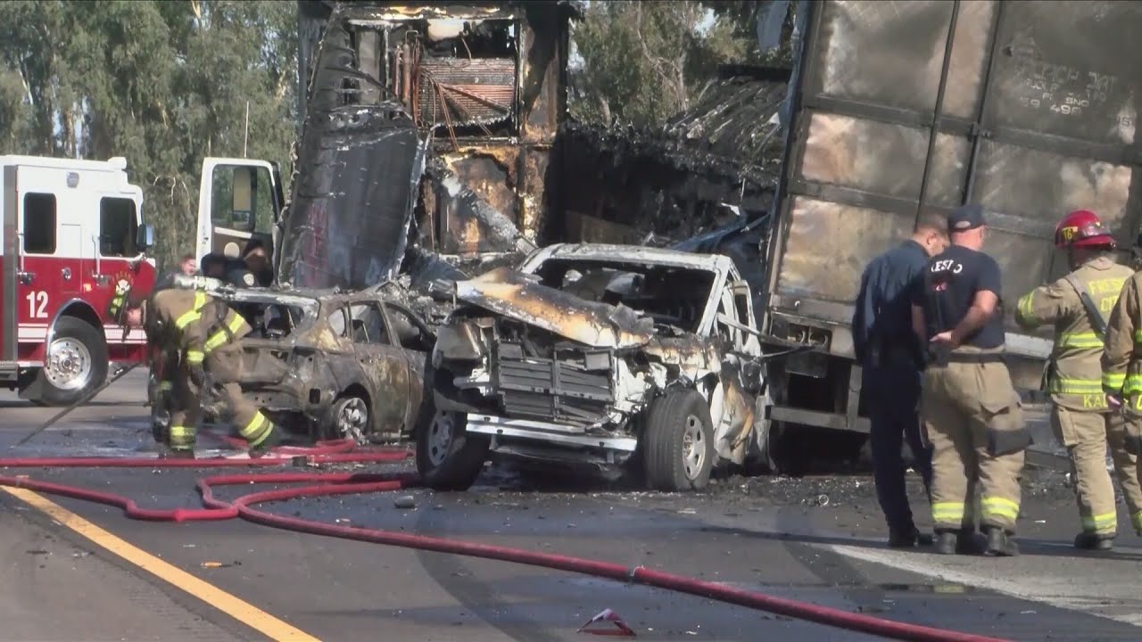 Fiery 3 vehicle crash on Highway 99 caused major traffic delays