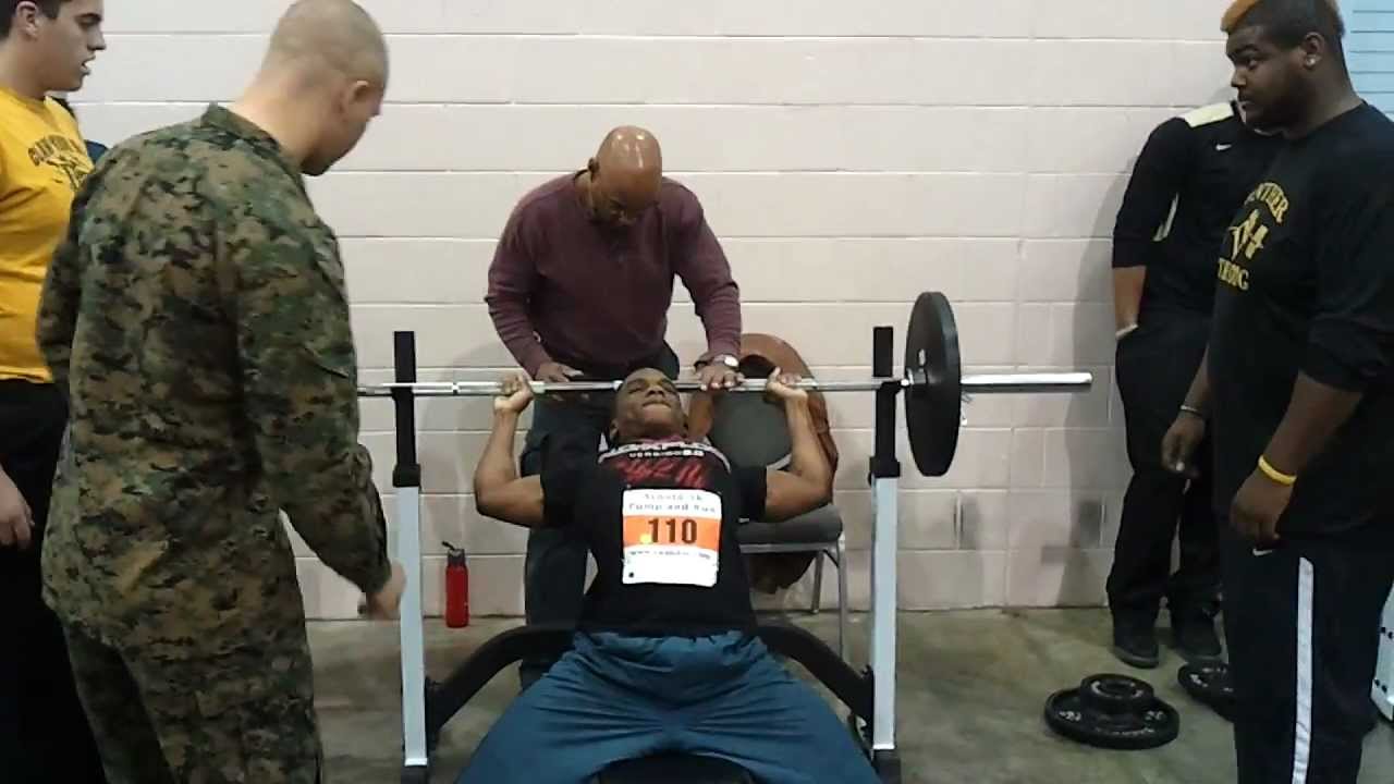 buckeyeMUSCLE - 2012 Arnold Pump and Run - Bench Press - YouTube