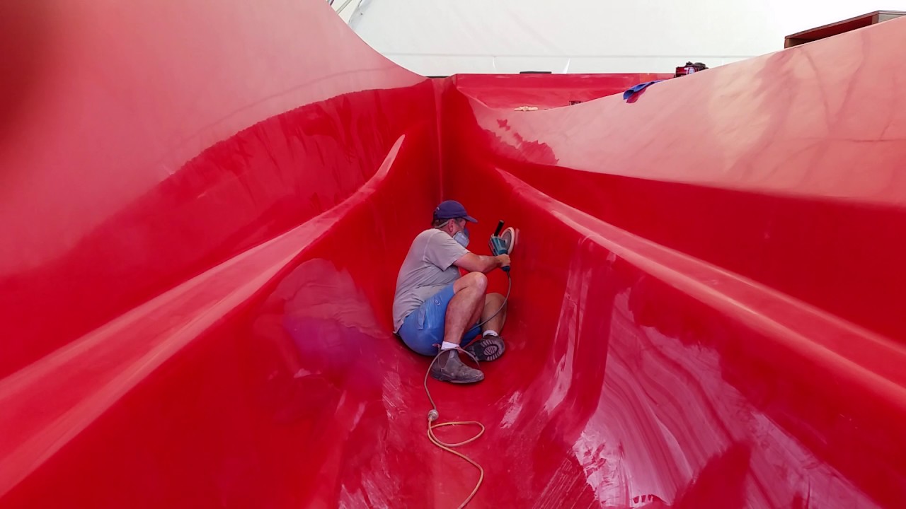 40Foot Catamaran Mould - Polishing Fail