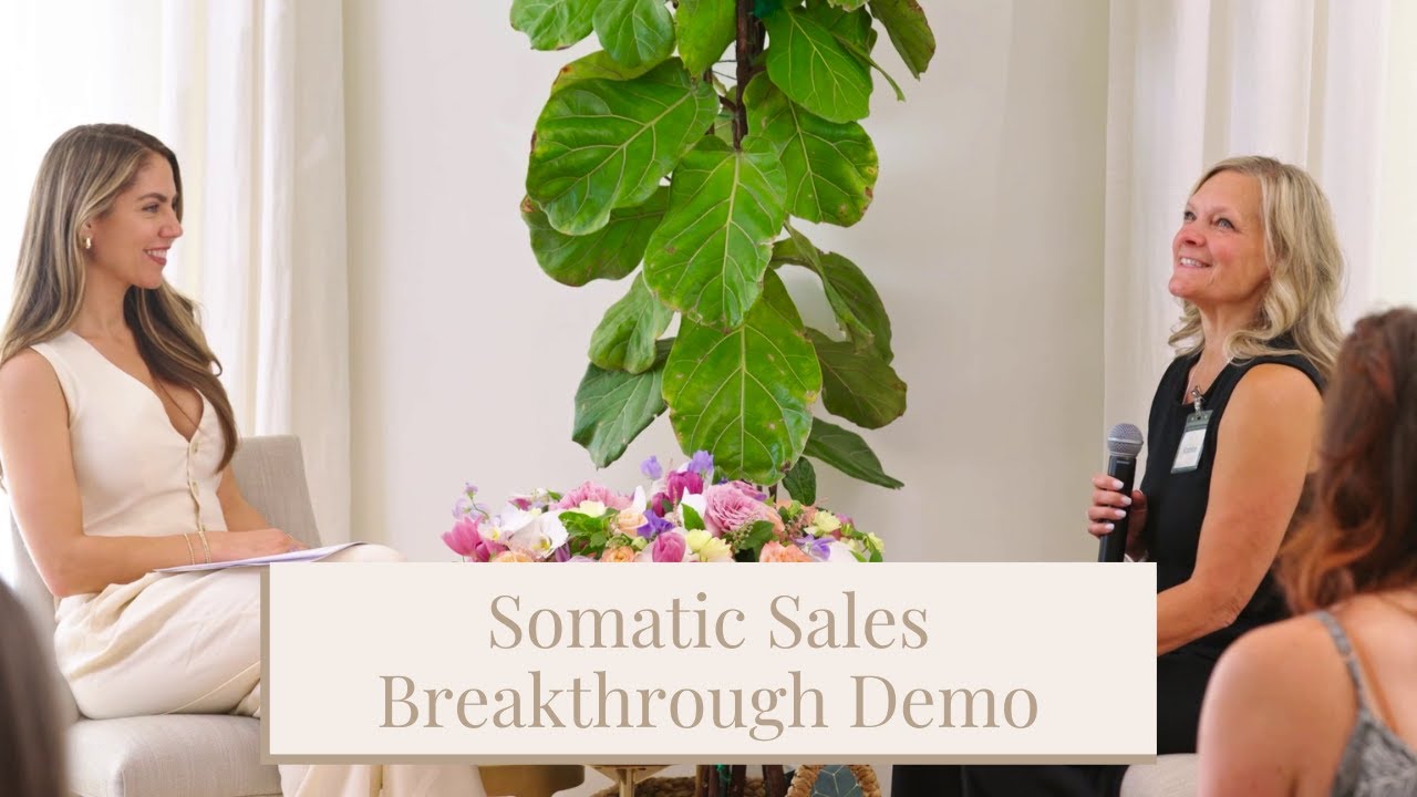 Overcome The Fear of Being Seen: 1:1 Behind-the-Scenes Coaching