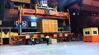 Oversize flat rack container loading on board container vessel (3)