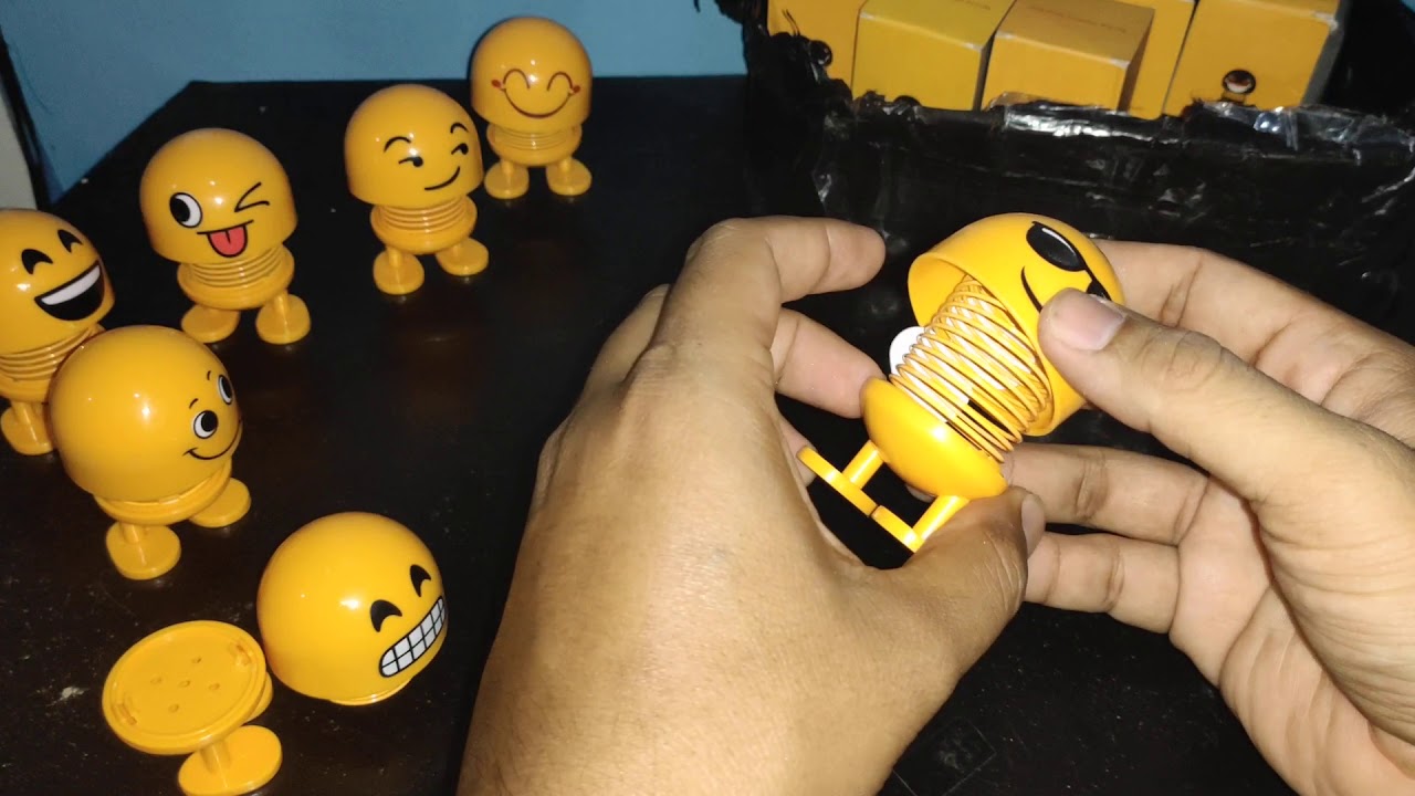 Unboxing emoji  hiasan  dasbor mobil  YouTube