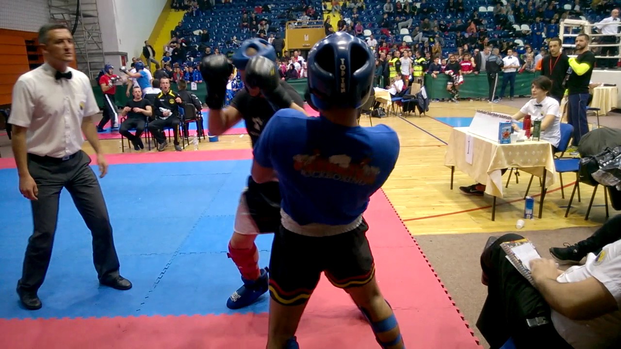 Kickboxing kicklight fight - YouTube