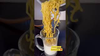 Creamy Mug Maggie | White Sauce Maggi #shorts #justforfun