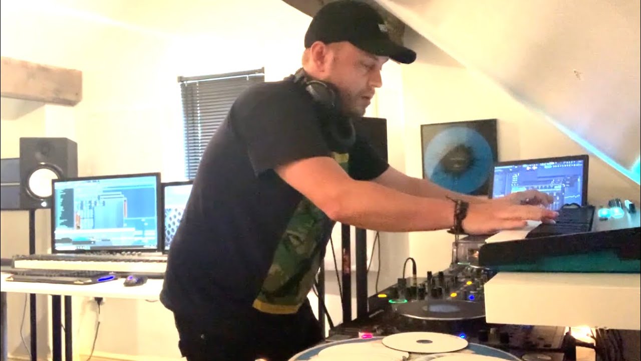 Live Hard House Mix 2