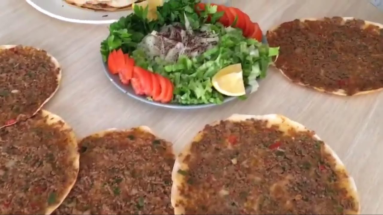 Ev yapımı lahmacun ( tavada) YouTube