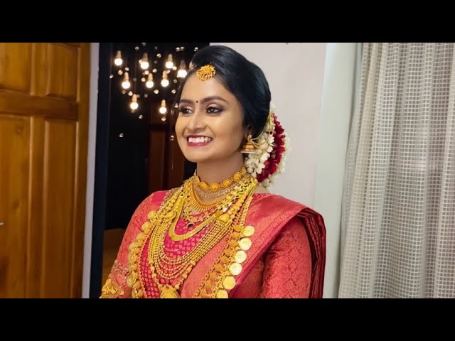 Kerala bridal makeover in traditional look | Hindu Bridal Wedding Makeup &  Saree Draping | Kerala bridal makeover in traditional look | Hindu Bridal  Wedding Makeup & Saree Draping Bookings - ☎️