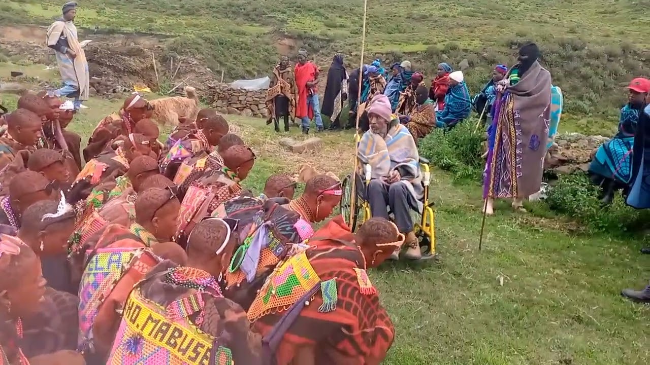 Makoloane a mosafeleng Ha Spetjhele