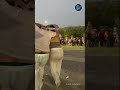 Un violento temporale con pioggia intensa e grandine ha costretto all'evacuazione circa 80 mila pers
